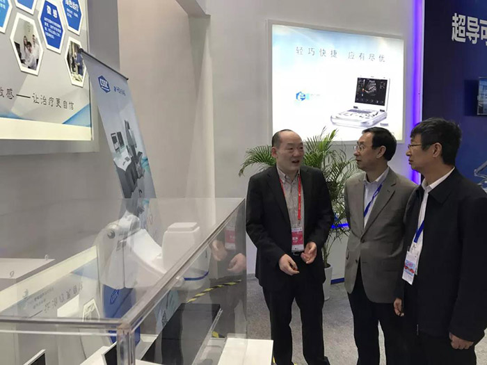 海鹰医疗@2018上海CMEF ▎创新智造，驱动发展